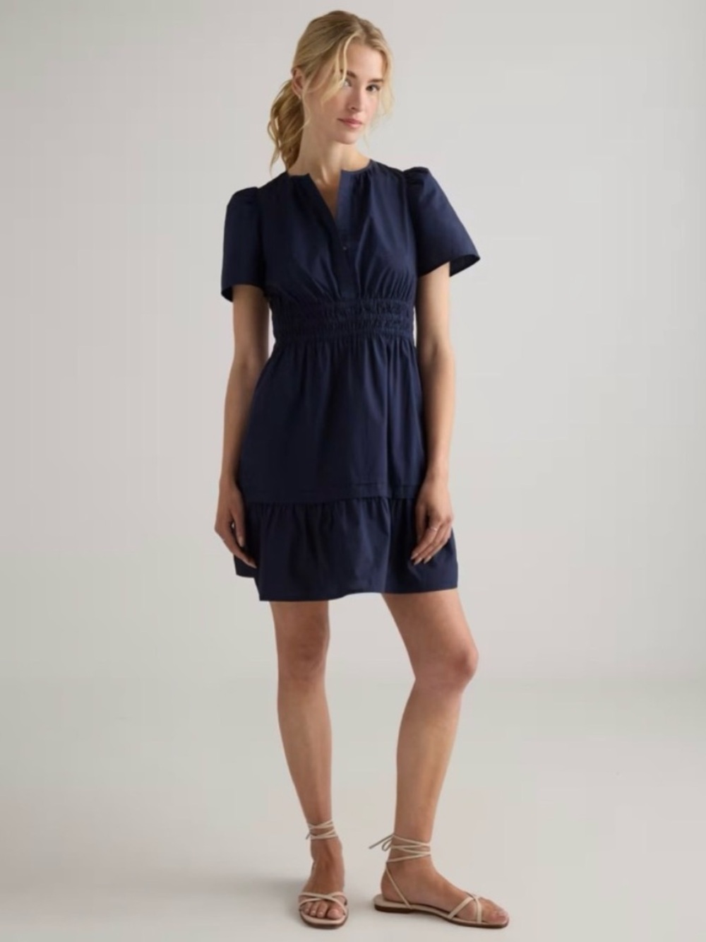 Quince Organic Cotton Tiered Mini Dress Short Sleeve Smocked Navy‎ Blue Size XS